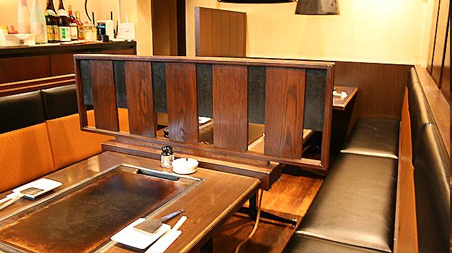 法善寺 三平の店内