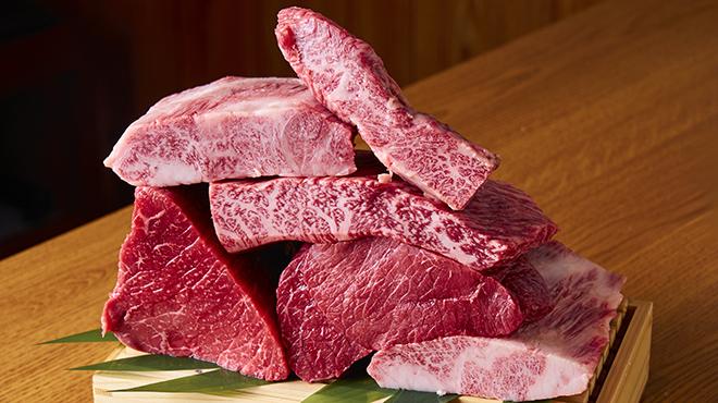 炭火焼肉はっちゃん 難波店の料理写真