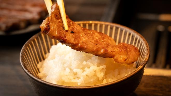板前焼肉 一牛 道頓堀店の料理写真